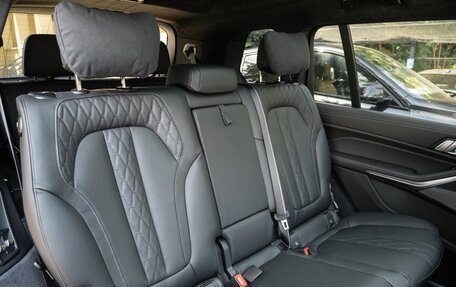 BMW X7, 2025 год, 11 997 029 рублей, 15 фотография