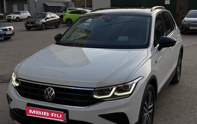 Volkswagen Tiguan II, 2022 год, 4 550 000 рублей, 1 фотография