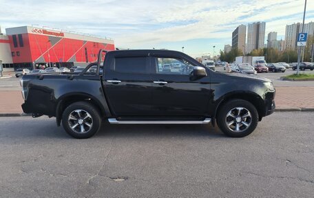 Isuzu D-Max, 2024 год, 3 200 000 рублей, 5 фотография