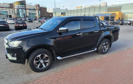 Isuzu D-Max, 2024 год, 3 200 000 рублей, 10 фотография