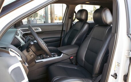 Ford Explorer VI, 2014 год, 1 455 000 рублей, 11 фотография