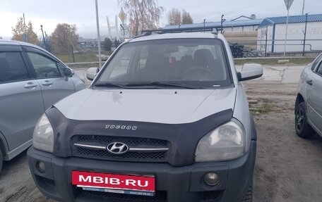 Hyundai Tucson III, 2006 год, 780 000 рублей, 3 фотография