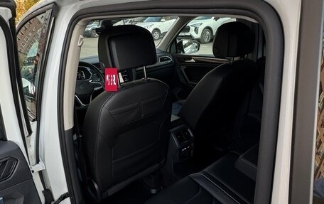 Volkswagen Tiguan II, 2022 год, 4 550 000 рублей, 9 фотография