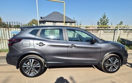 Nissan Qashqai, 2021 год, 2 500 000 рублей, 4 фотография