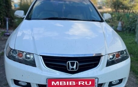 Honda Accord VII рестайлинг, 2005 год, 775 000 рублей, 1 фотография