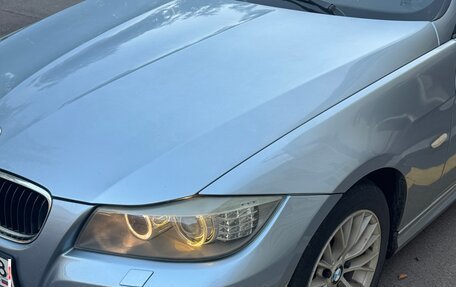 BMW 3 серия, 2010 год, 900 000 рублей, 8 фотография