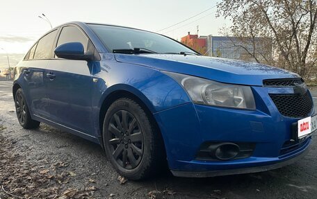 Chevrolet Cruze II, 2011 год, 580 000 рублей, 3 фотография