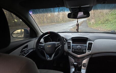 Chevrolet Cruze II, 2011 год, 580 000 рублей, 8 фотография
