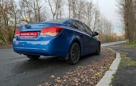 Chevrolet Cruze II, 2011 год, 580 000 рублей, 4 фотография