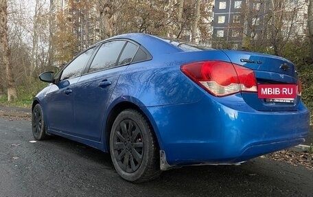 Chevrolet Cruze II, 2011 год, 580 000 рублей, 6 фотография