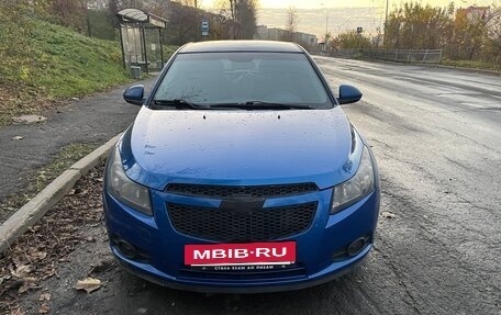 Chevrolet Cruze II, 2011 год, 580 000 рублей, 2 фотография