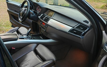 BMW X5, 2010 год, 1 850 000 рублей, 13 фотография