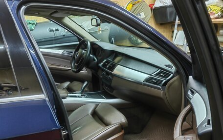 BMW X5, 2010 год, 1 850 000 рублей, 23 фотография