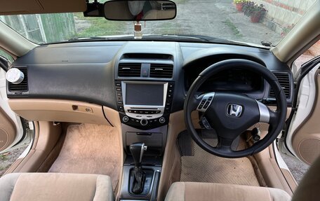 Honda Accord VII рестайлинг, 2005 год, 775 000 рублей, 6 фотография