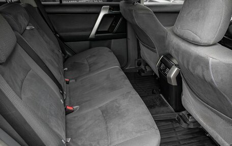 Toyota Land Cruiser Prado 150 рестайлинг 2, 2011 год, 2 267 500 рублей, 8 фотография