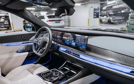 BMW 7 серия, 2025 год, 14 500 000 рублей, 9 фотография