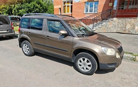Skoda Yeti I рестайлинг, 2011 год, 600 000 рублей, 2 фотография