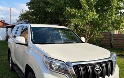 Toyota Land Cruiser Prado 150 рестайлинг 2, 2015 год, 3 250 000 рублей, 1 фотография