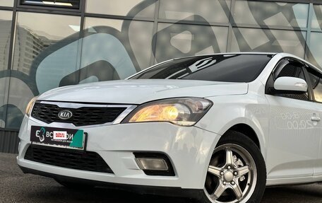 KIA cee'd I рестайлинг, 2011 год, 660 000 рублей, 10 фотография
