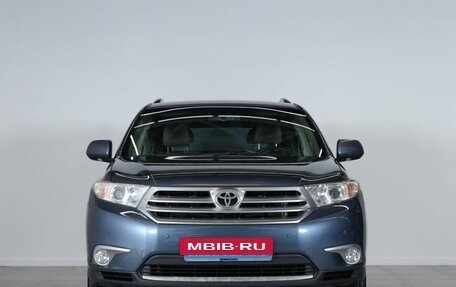 Toyota Highlander III, 2013 год, 2 499 000 рублей, 3 фотография