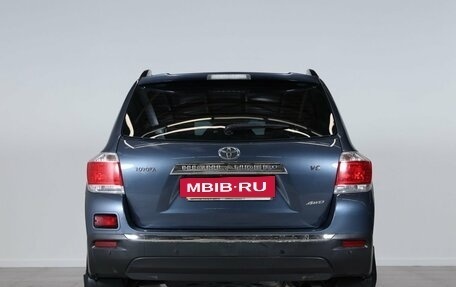 Toyota Highlander III, 2013 год, 2 499 000 рублей, 6 фотография