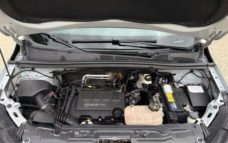 Opel Mokka I, 2013 год, 950 000 рублей, 26 фотография