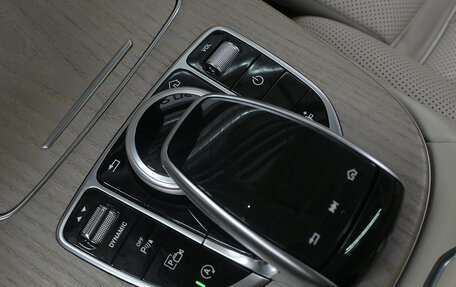 Mercedes-Benz E-Класс, 2019 год, 3 450 000 рублей, 12 фотография