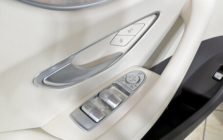 Mercedes-Benz E-Класс, 2019 год, 3 450 000 рублей, 16 фотография