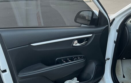 KIA Rio IV, 2021 год, 1 550 000 рублей, 11 фотография