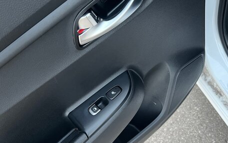 KIA Rio IV, 2021 год, 1 550 000 рублей, 19 фотография
