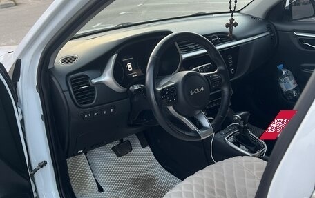 KIA Rio IV, 2021 год, 1 550 000 рублей, 15 фотография