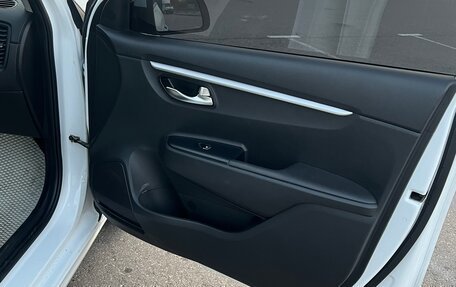 KIA Rio IV, 2021 год, 1 550 000 рублей, 26 фотография