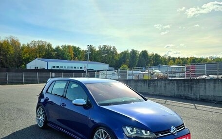 Volkswagen Golf R VII, 2015 год, 2 700 000 рублей, 3 фотография