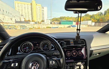 Volkswagen Golf R VII, 2015 год, 2 700 000 рублей, 9 фотография