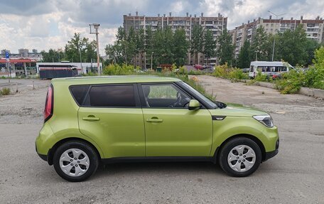 KIA Soul II рестайлинг, 2018 год, 1 700 000 рублей, 6 фотография
