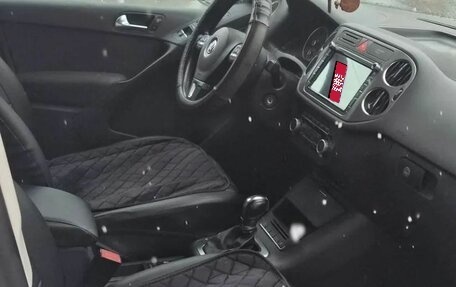 Volkswagen Tiguan I, 2010 год, 1 180 000 рублей, 2 фотография