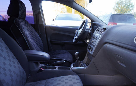 Ford Focus II рестайлинг, 2007 год, 379 000 рублей, 18 фотография