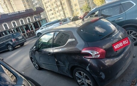 Peugeot 208 II, 2013 год, 350 000 рублей, 3 фотография
