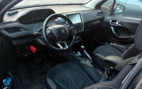 Peugeot 208 II, 2013 год, 350 000 рублей, 16 фотография
