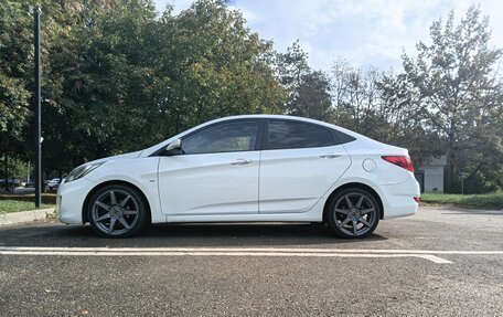 Hyundai Solaris II рестайлинг, 2011 год, 759 000 рублей, 4 фотография