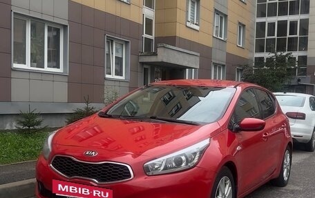 KIA cee'd III, 2013 год, 850 000 рублей, 2 фотография