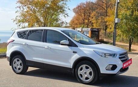 Ford Kuga III, 2018 год, 1 720 000 рублей, 10 фотография