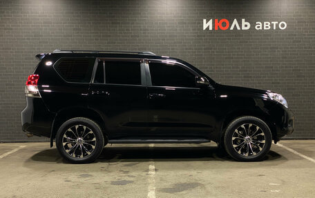 Toyota Land Cruiser Prado 150 рестайлинг 2, 2012 год, 3 000 000 рублей, 4 фотография