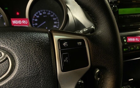 Toyota Land Cruiser Prado 150 рестайлинг 2, 2012 год, 3 000 000 рублей, 17 фотография