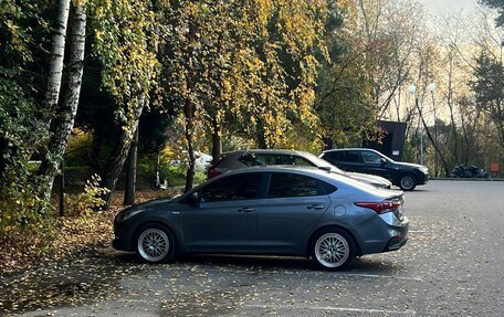 Hyundai Solaris II рестайлинг, 2017 год, 890 000 рублей, 13 фотография
