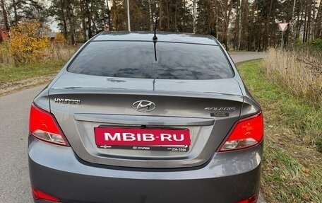 Hyundai Solaris II рестайлинг, 2015 год, 1 100 000 рублей, 4 фотография