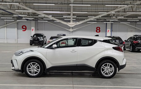 Toyota C-HR I рестайлинг, 2020 год, 2 570 000 рублей, 10 фотография