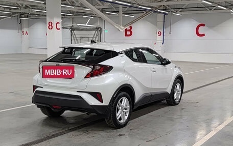 Toyota C-HR I рестайлинг, 2020 год, 2 570 000 рублей, 6 фотография