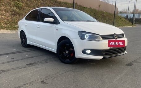 Volkswagen Polo VI (EU Market), 2011 год, 555 000 рублей, 4 фотография
