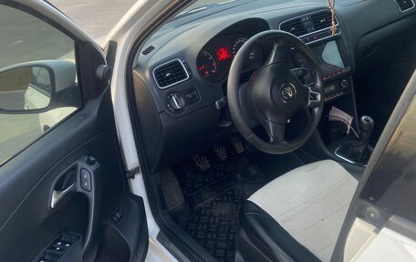 Volkswagen Polo VI (EU Market), 2011 год, 555 000 рублей, 8 фотография